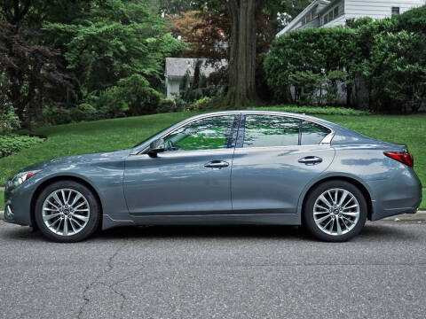 2021 Infiniti Q50 Luxe