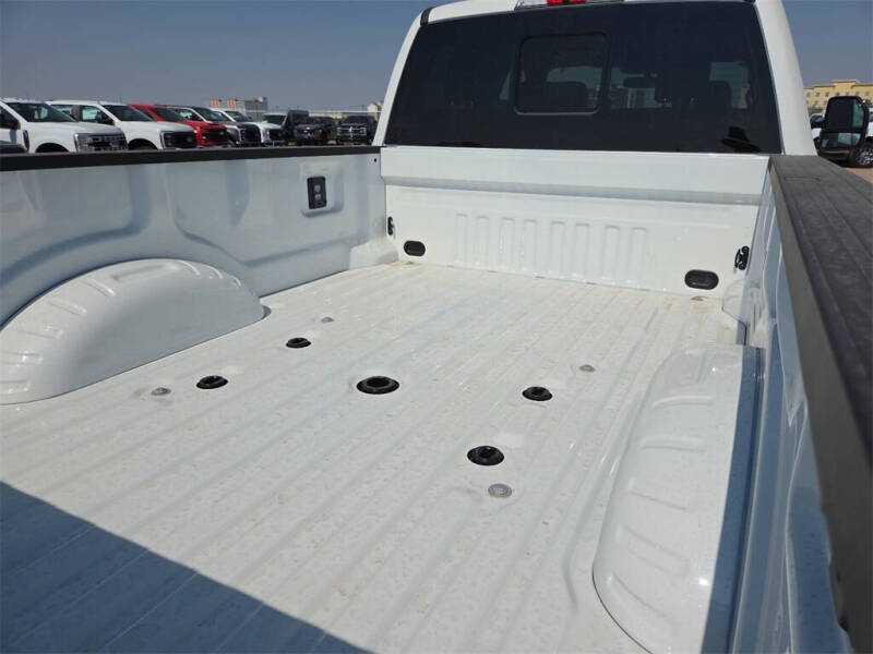 2026 Ford F-350 Super Duty Lariat