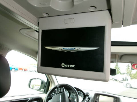 2016 Chrysler Town and Country Limited