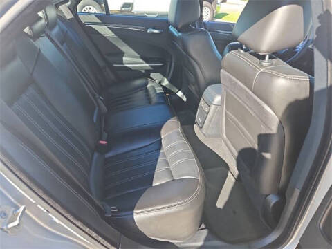 2023 Chrysler 300 S V6