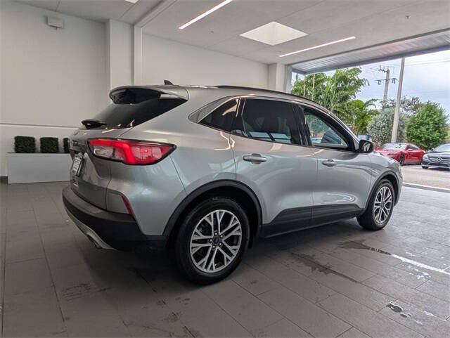 2021 Ford Escape SEL