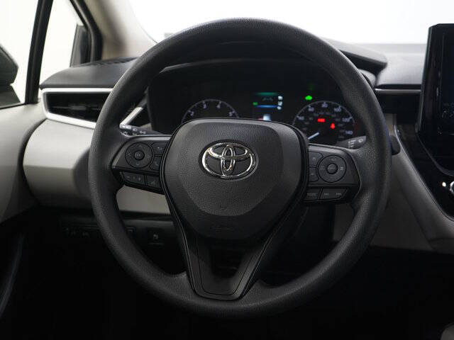2025 Toyota Corolla Hybrid LE