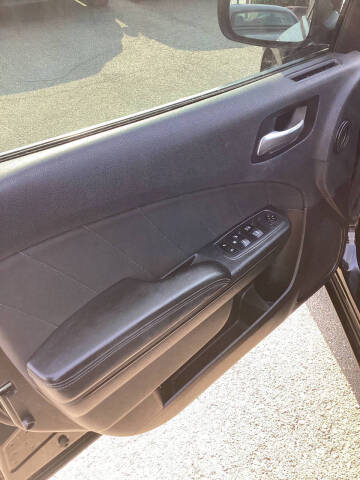 2019 Dodge Charger SXT