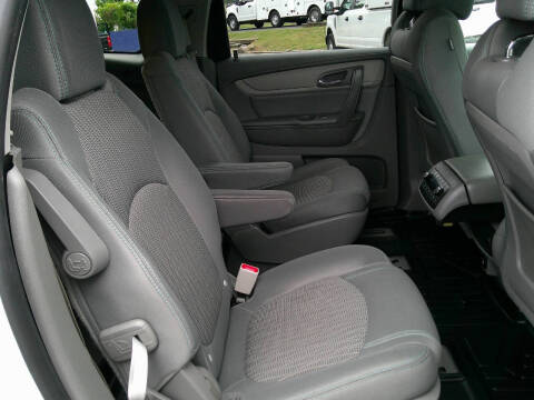 2017 Chevrolet Traverse LT