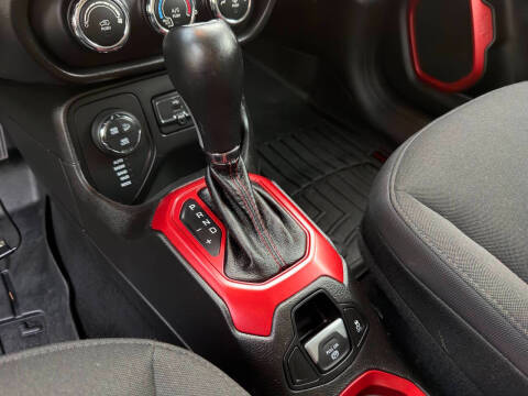 2017 Jeep Renegade Trailhawk