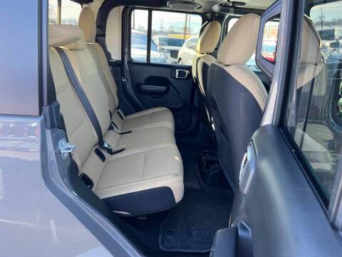 2021 Jeep Gladiator Sport