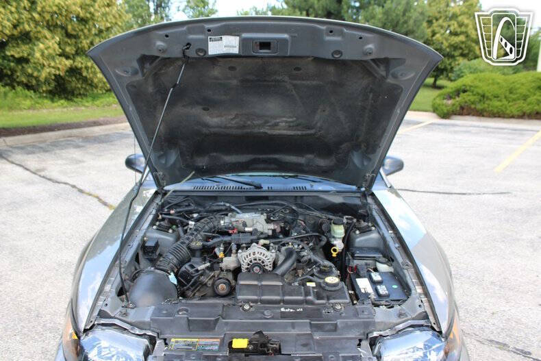 2002 Ford Mustang GT Deluxe