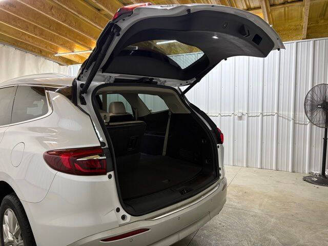 2020 Buick Enclave Essence