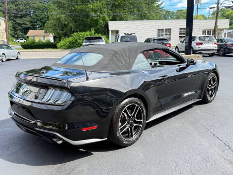 2023 Ford Mustang EcoBoost Premium