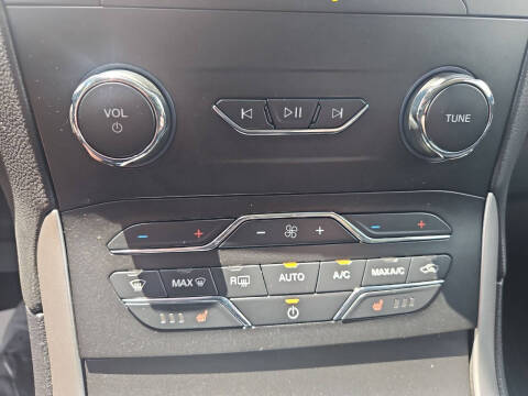 2020 Ford Edge SEL