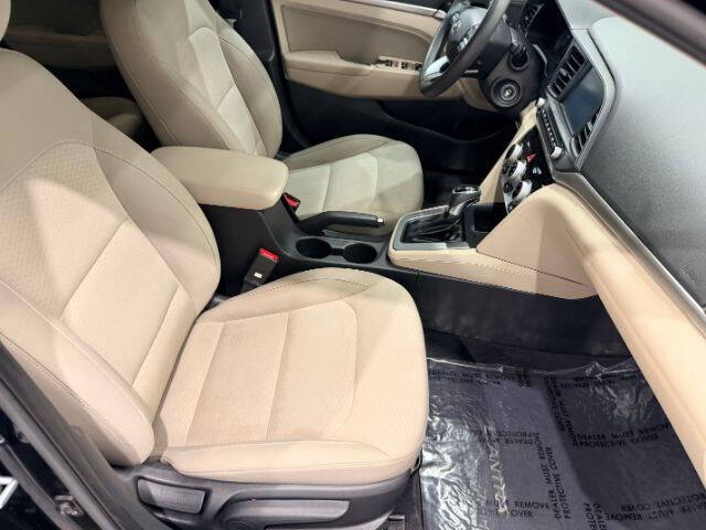 2019 Hyundai Elantra SEL