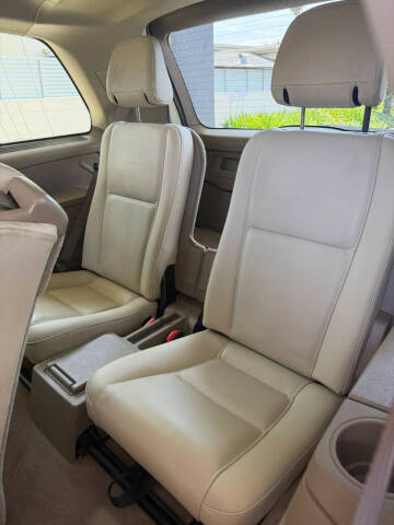 2011 Volvo XC90 3.2