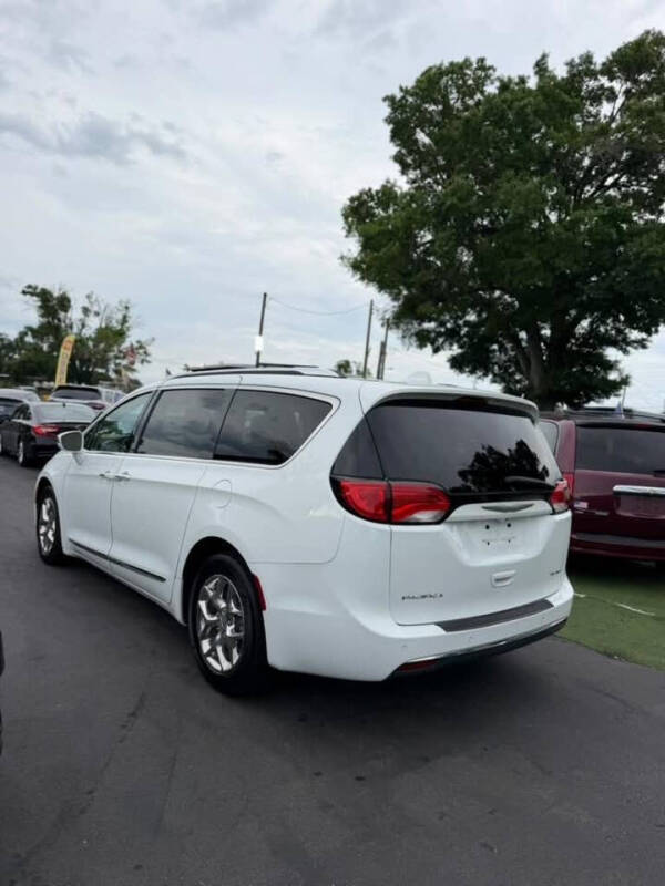 2017 Chrysler Pacifica Limited