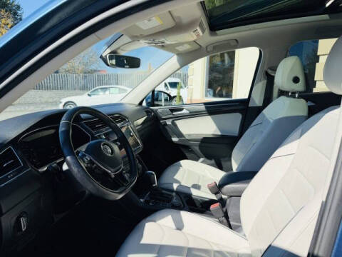 2018 Volkswagen Tiguan 2.0T SEL Premium 4Motion