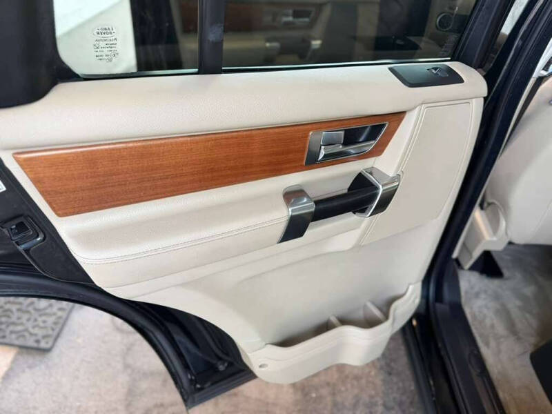 2012 Land Rover LR4