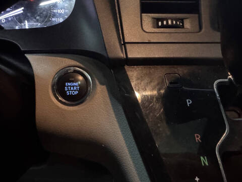 2016 Toyota Sienna XLE Premium 8-Passenger