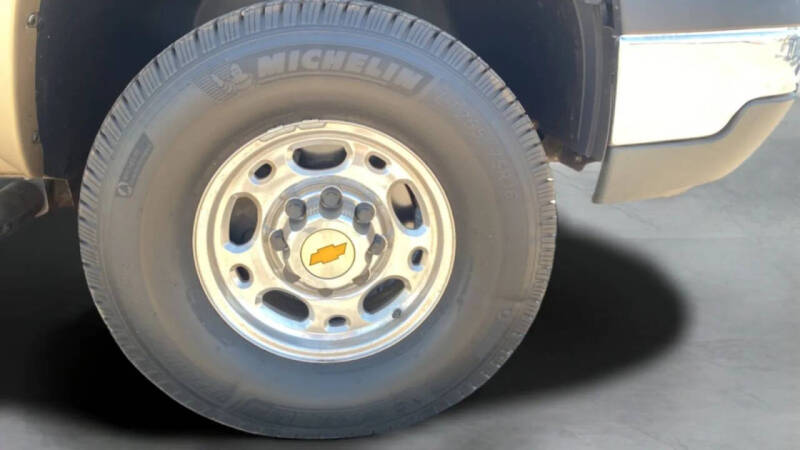 2004 Chevrolet Silverado 2500HD LT