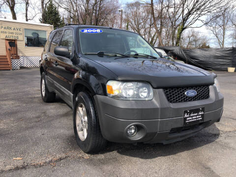 2006 Ford Escape for sale at PARK AVENUE AUTOS in Collingswood NJ