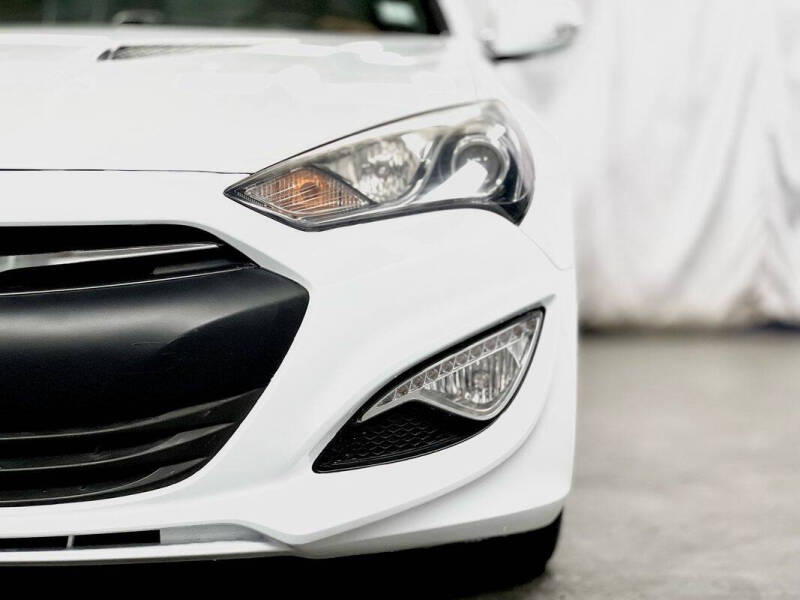 2016 Hyundai Genesis Coupe
