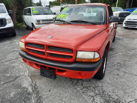 2001 Dodge Dakota for sale at Autos by Tom in Largo FL