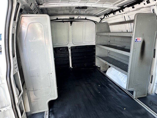 2016 Chevrolet Express 2500