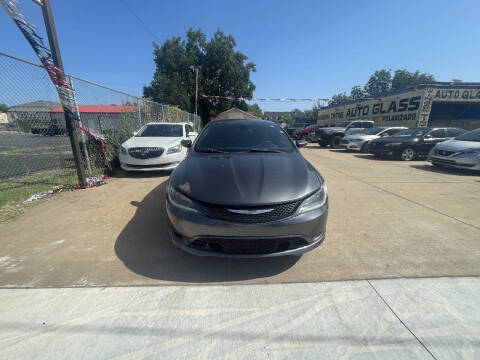 2015 Chrysler 200 S