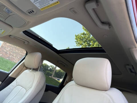 2019 Lincoln Nautilus Reserve