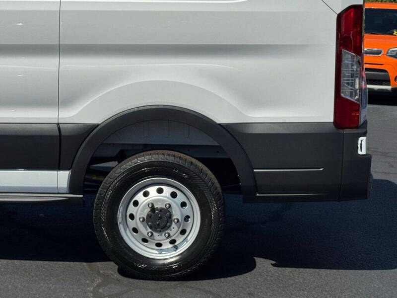 2025 Ford Transit