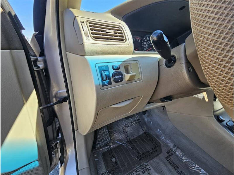 2003 Toyota Corolla