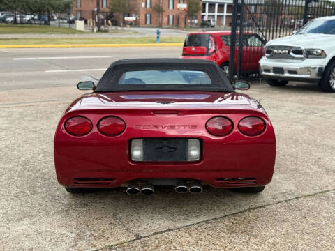 2004 Chevrolet Corvette