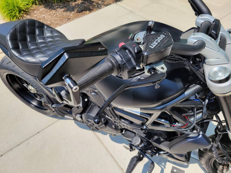 2022 Ducati XDiavel Dark Stealth