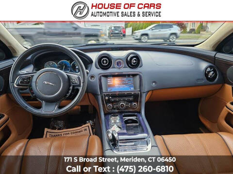 2011 Jaguar XJ