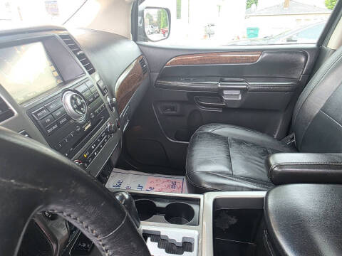 2014 Nissan Armada Platinum