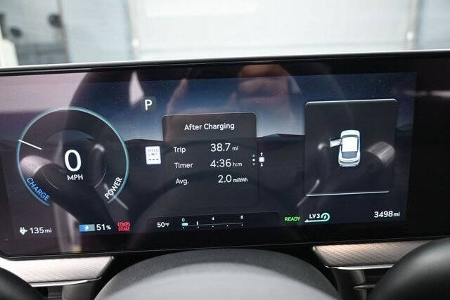 2025 Genesis GV60 Standard