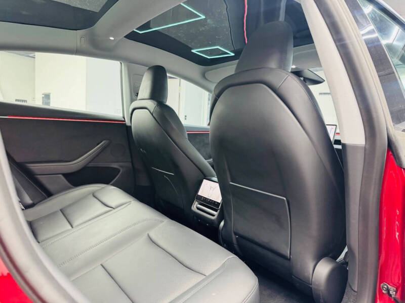 2025 Tesla Model 3 Long Range