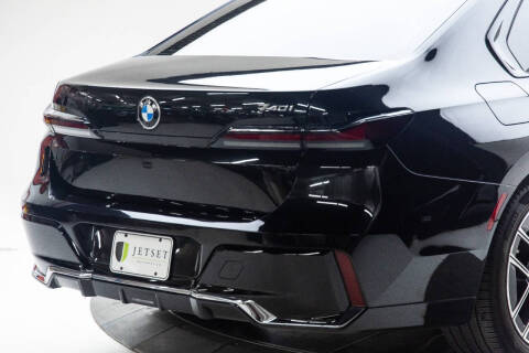 2023 BMW 7 Series 740i