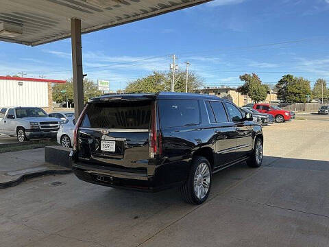 2016 Cadillac Escalade ESV Platinum