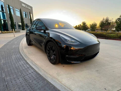 2023 Tesla Model Y Performance