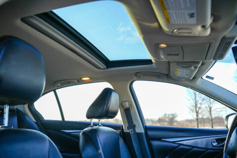 2016 Infiniti Q50 2.0T