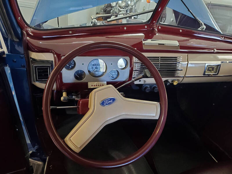 1940 Ford Cabriolet