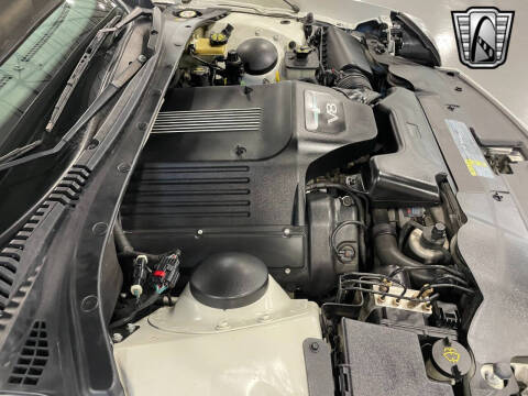 2003 Ford Thunderbird