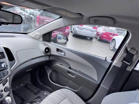 2012 Chevrolet Sonic LT