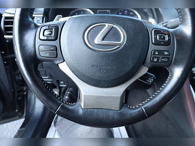 2018 Lexus IS 300