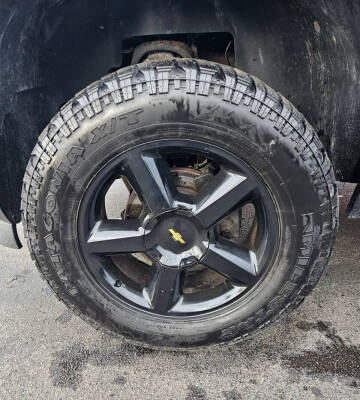 2011 Chevrolet Avalanche LS