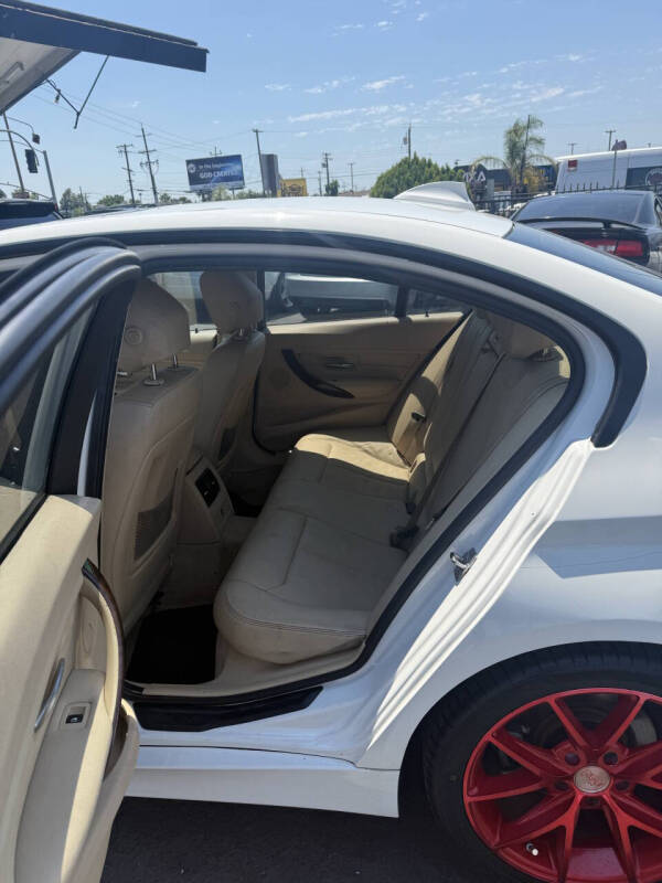 2014 BMW 3 Series 328i
