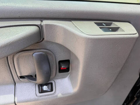 2015 Chevrolet Express 2500