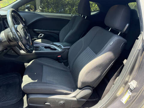 2018 Dodge Challenger SXT