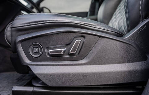 2023 Audi SQ8 4.0T quattro Prestige