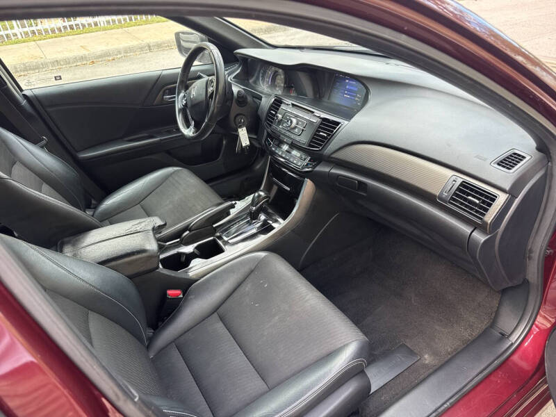 2017 Honda Accord Sport