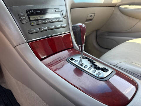 2003 Lexus ES 300